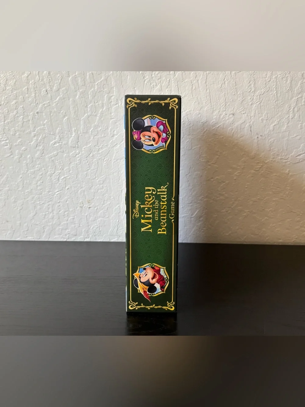New Sealed Exclusive Retired Disney Mickey and The Beanstalk Kids Board Game